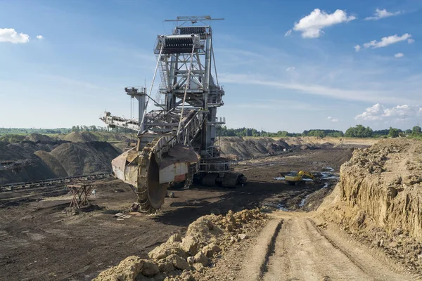 Kohlebergbau-Maschine - Minenbagger — Stockfoto