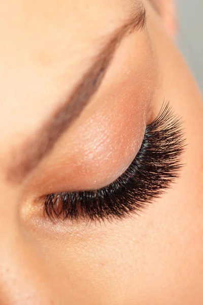 Ojos de mujer con pestañas largas. Extensión de pestañas. Hermosa Las — Foto de Stock