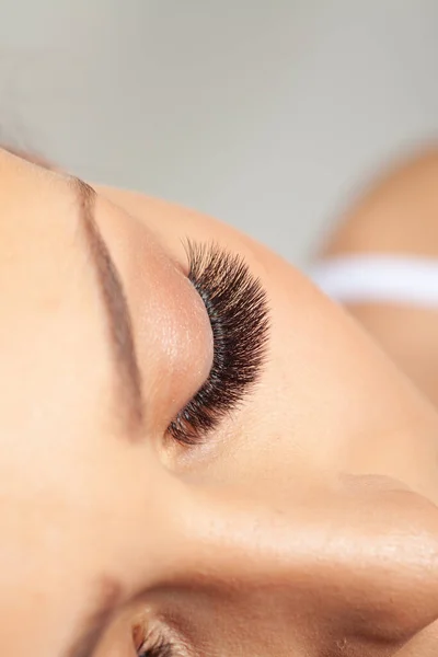 Woman Dreaming Wiht Slosed Eyes Woman Eyes Long Eyelashes — Stock Photo, Image