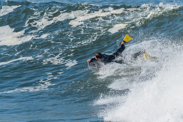 Bodyboarder in actie — Stockfoto