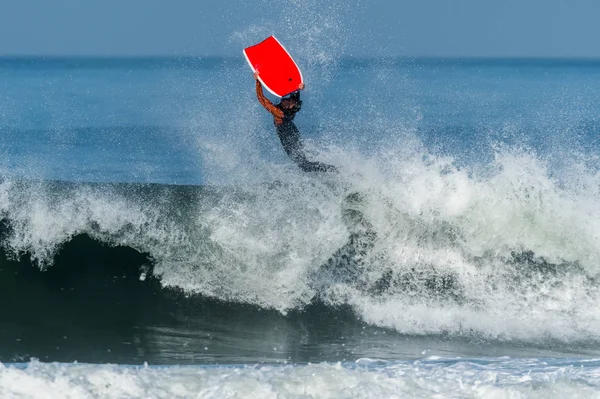 Bodyboarder em ação — Fotografia de Stock