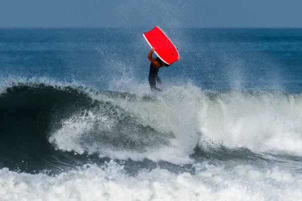 Bodyboarder em ação — Fotografia de Stock