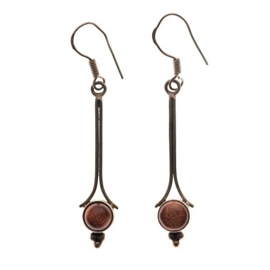 Hint geleneksel küpe