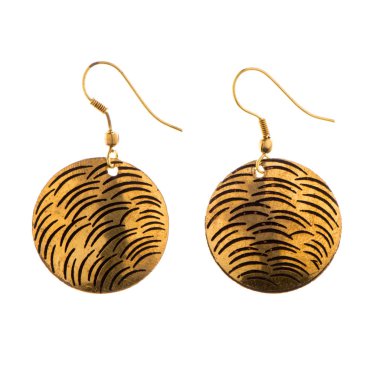 Hint geleneksel küpe