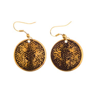 Hint geleneksel küpe