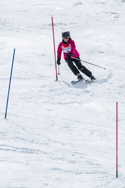 Dorit Clasing durante o Campeonato Nacional de Esqui — Fotografia de Stock