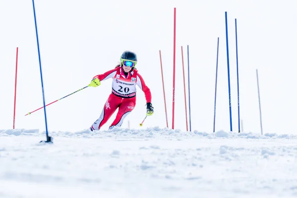玛尔塔卡瓦略在滑雪全国冠军 — 图库照片