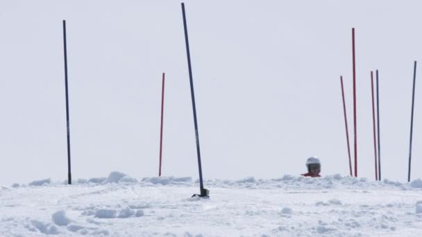 Ricardo Brancal során a Ski országos bajnokság — Stock videók