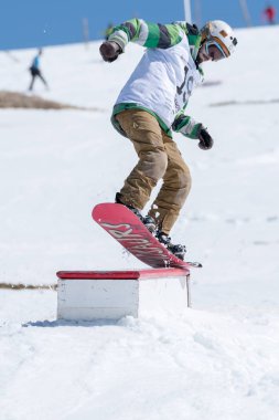 Guilherme Lopes Snowboard Ulusal Şampiyonası sırasında