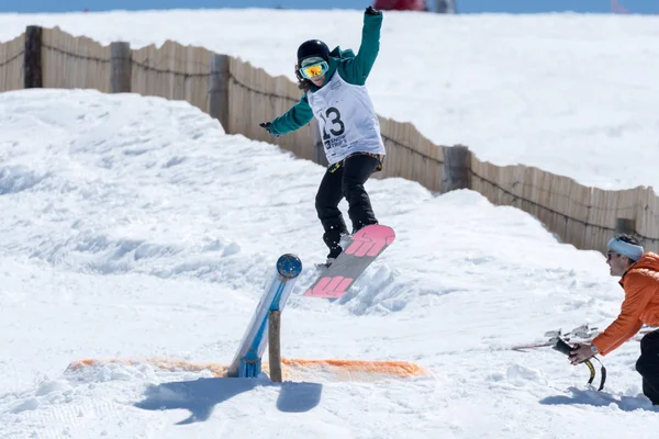 Ines Rainho durante el Campeonato Nacional de Snowboard —  Fotos de Stock