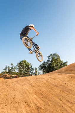 BMX bisiklet dublör bak geri