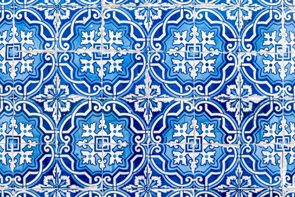 Azulejos tradicionales esmaltados portugueses — Foto de Stock