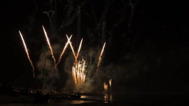 Bir Torreira St Paio havai fişek