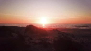 Gün batımında Beach havadan görünümü