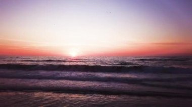 Gün batımında Beach havadan görünümü