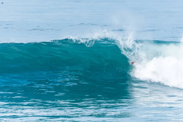 Bodyboarder 서핑 바다 물결 — 스톡 사진