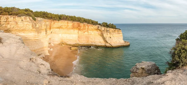 Cuevas de playa de Benagil — Foto de Stock