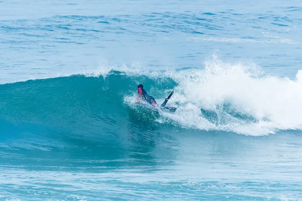 Bodyboarder sörf okyanus dalgası — Stok fotoğraf