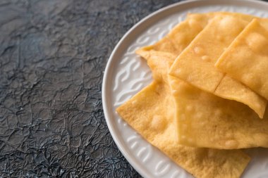 Coscoroes bir plaka üzerinde