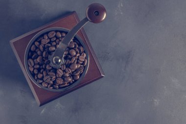 manuel kahve öğütücüsü