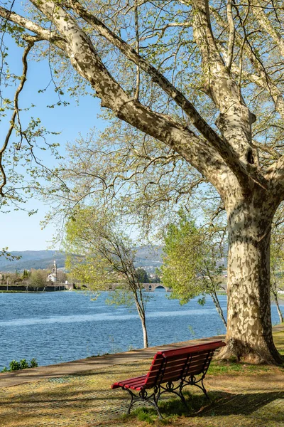 Utsikt over elven i Ponte de Lima – stockfoto