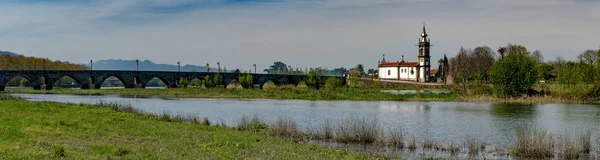 Bron över Rio Lima — Stockfoto