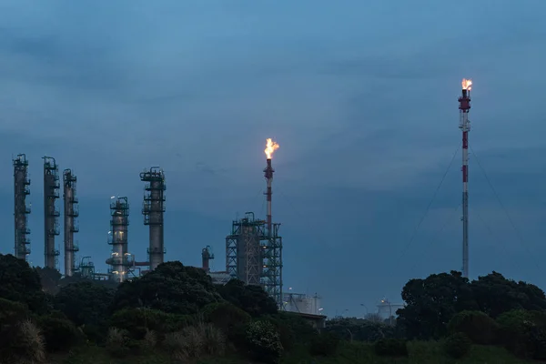 Vista da refinaria de petróleo — Fotografia de Stock