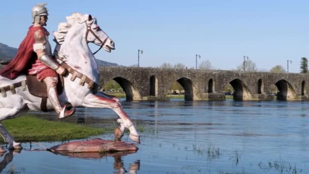 Ponte Lima Portugália Április 2018 Körül Szobor Római Katona Előtt — Stock videók