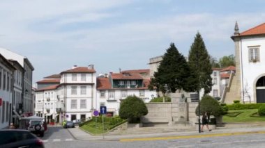 Ponte De Lima, Portekiz - Nisan 2018 yaklaşık: Genel görünümü Belediye Meydanı Ponte de Lima, Portekiz