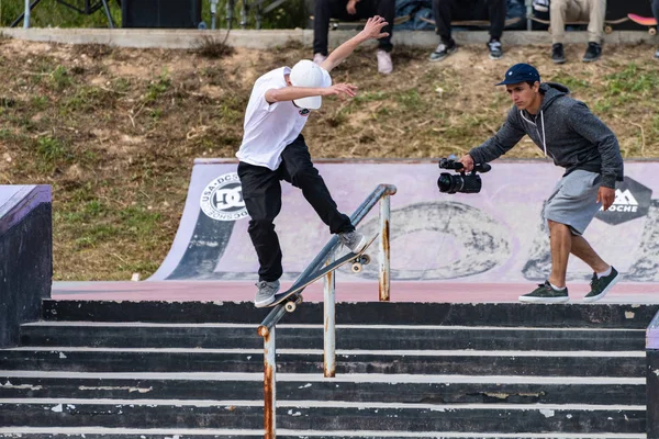 Bruno Senra tijdens de 1ste fase Dc Skate Challenge — Stockfoto