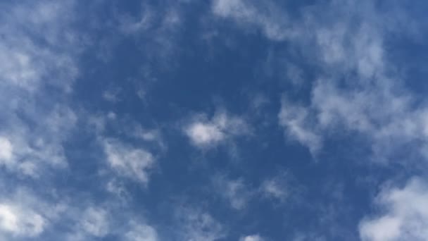 Zeitraffer Aus Wolken Und Blauem Himmel — Stockvideo