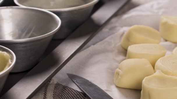 Яичные Пироги Традиционный Португальский Десерт Пастель Ната Заварные Пироги Домашнего — стоковое видео