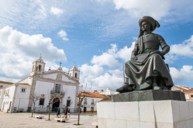 Infante Dom Henrique heykeli