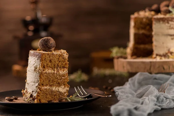 Slice of delicious naked coffee and hazelnuts cake — Stock Photo, Image