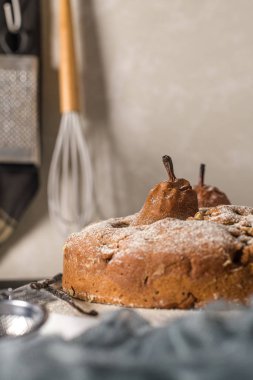 Armut ve tarçınlı lezzetli pasta.