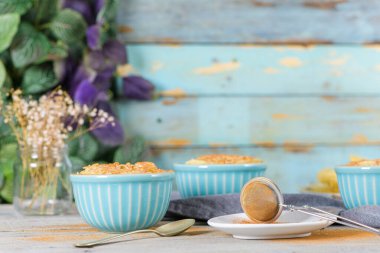 Aletria erişte puding