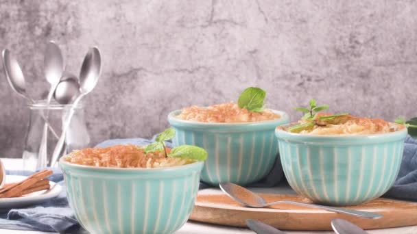 Aletria Ist Ein Klassischer Portugiesischer Vermicelli Pudding Der Traditionell Zur — Stockvideo