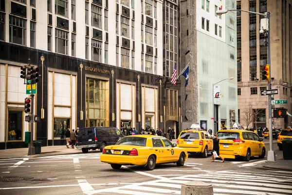 Fifth Ave NYC — Stock Photo, Image