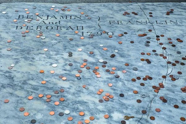 Ben Franklin Grave — стокове фото