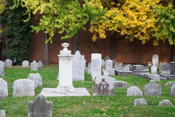 Christus kerk begraafplaats — Stockfoto