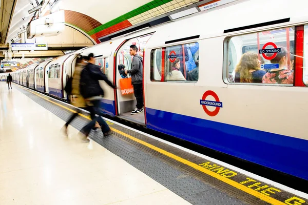 Londra Yeraltı Metro — Stok fotoğraf