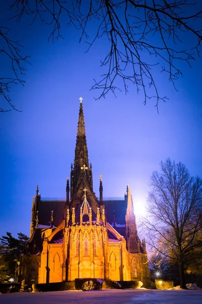 Gece kilise kış — Stok fotoğraf