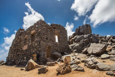 Bushiribana altın madeni Aruba