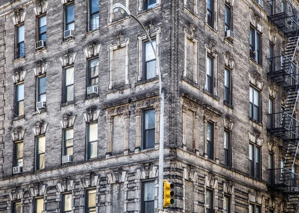 Corner Facade Vintage New York City Apartment Building — Stock Photo, Image