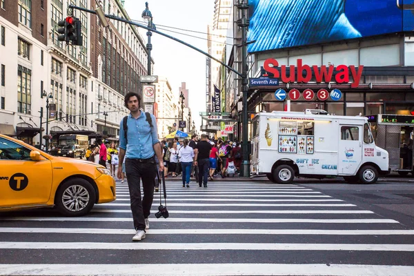 New York City June 2017 Street Scene Midtown Manhattan New — Stock Photo, Image