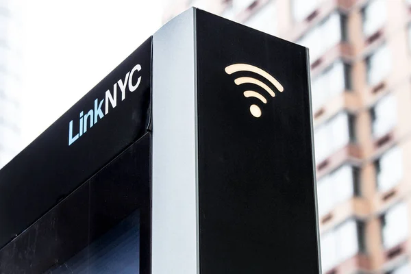 2018年3月29日 Linknyc 无线网络热点亭在曼哈顿中城街 — 图库照片