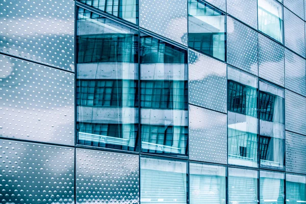 Edificio Moderno Esterno Con Metallo Finestre — Foto Stock