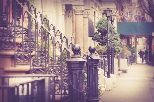 Vintage Looking New York City Manhattan Street Scene Sidewalk Pretty — Stock Photo, Image