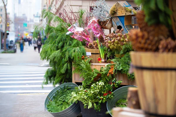 Angolo Strada New York Durante Vacanze Natalizie Con Decorazioni Vendita — Foto Stock