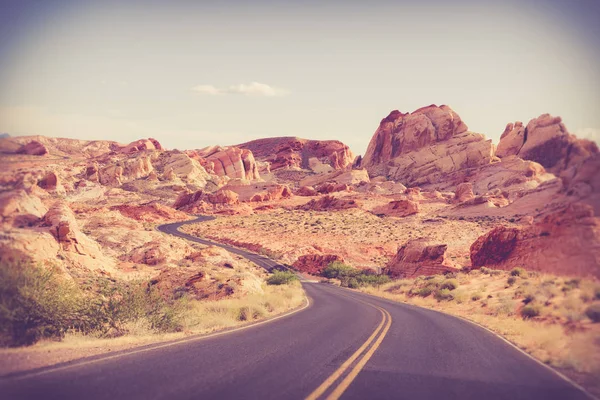 Schöne Wüstenstraße Durch Das Tal Des Fire State Park Nevada — Stockfoto